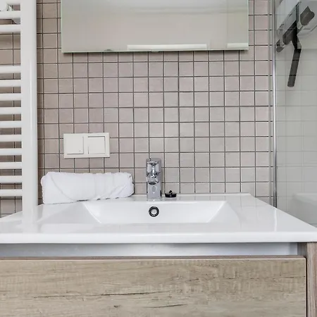 Modern Ingericht Op Park Op De Veluwe בית נופש *